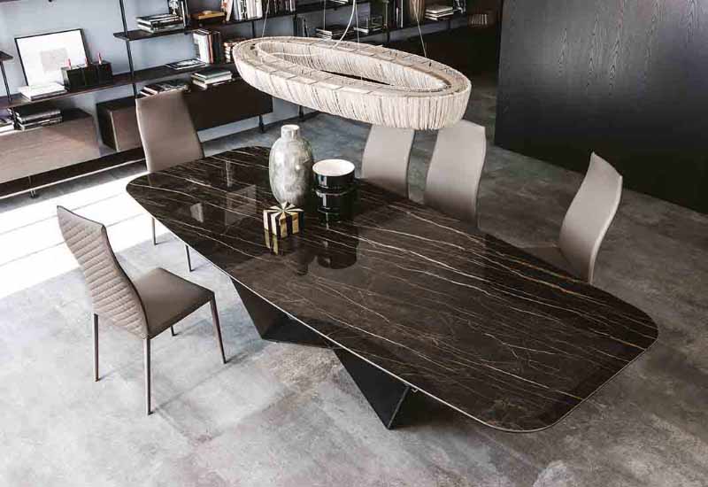 Стол Skorpio Keramik от Cattelan Italia